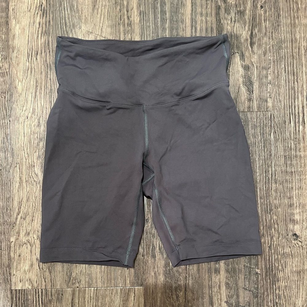 NOBULL Crossfit Gray High Waist Spandex Shorts Sz. Small